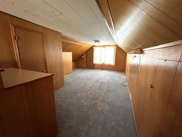 $2,500 | 907 Bruce Street, Ann Arbor, MI 48103