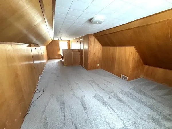 $2,500 | 907 Bruce Street, Ann Arbor, MI 48103