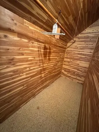 $2,500 | 907 Bruce Street, Ann Arbor, MI 48103