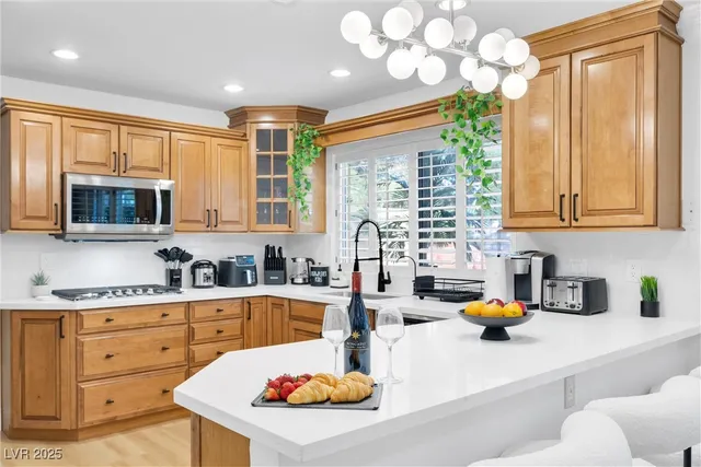 $895,000 | 2728 Monrovia Drive, Las Vegas, NV 89117