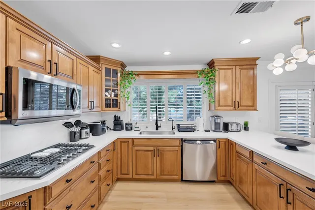 $895,000 | 2728 Monrovia Drive, Las Vegas, NV 89117