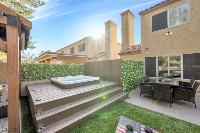 $895,000 | 2728 Monrovia Drive, Las Vegas, NV 89117