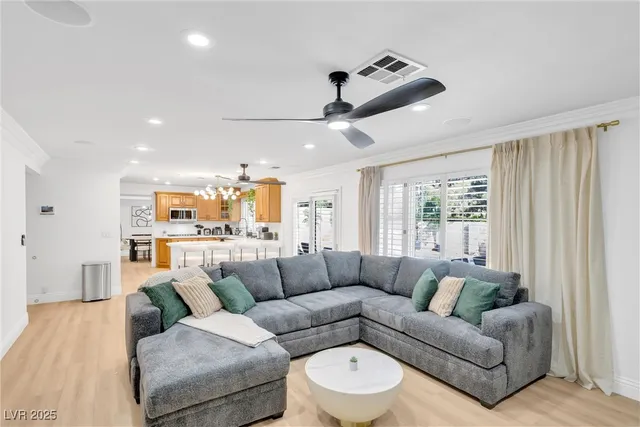 $895,000 | 2728 Monrovia Drive, Las Vegas, NV 89117