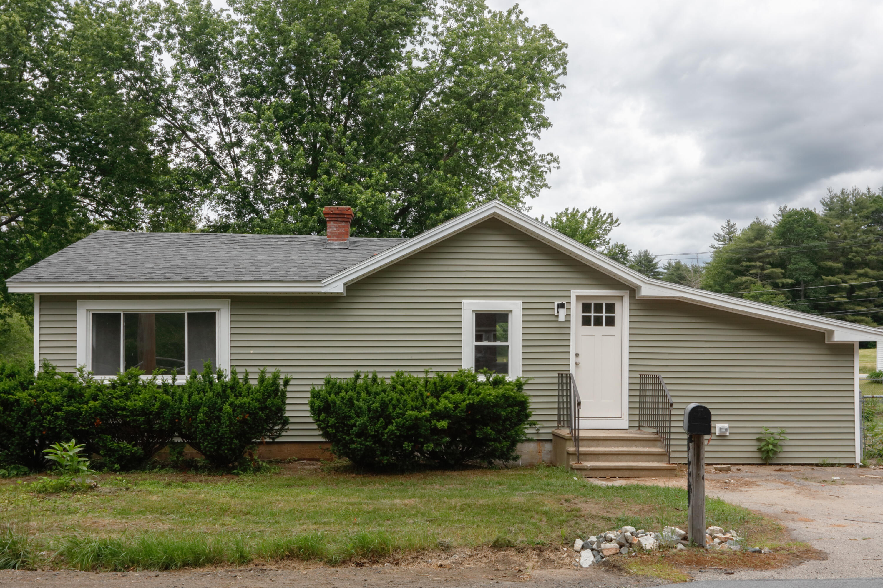 192 Rochester Street Berwick, ME 03901 - Photo 1 of 21 7295