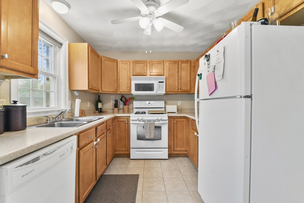 5239 North Main Street, Unit 7 Fall River, MA 02720 - Photo 4 of 28 Gallery Image 4