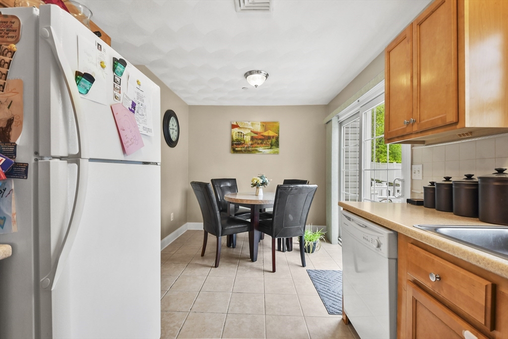 5239 North Main Street, Unit 7 Fall River, MA 02720 - Photo 7 of 28 Gallery Image 7