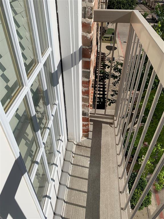 2106 Azure Pointe Richardson, TX 75080 - Photo 17 of 20