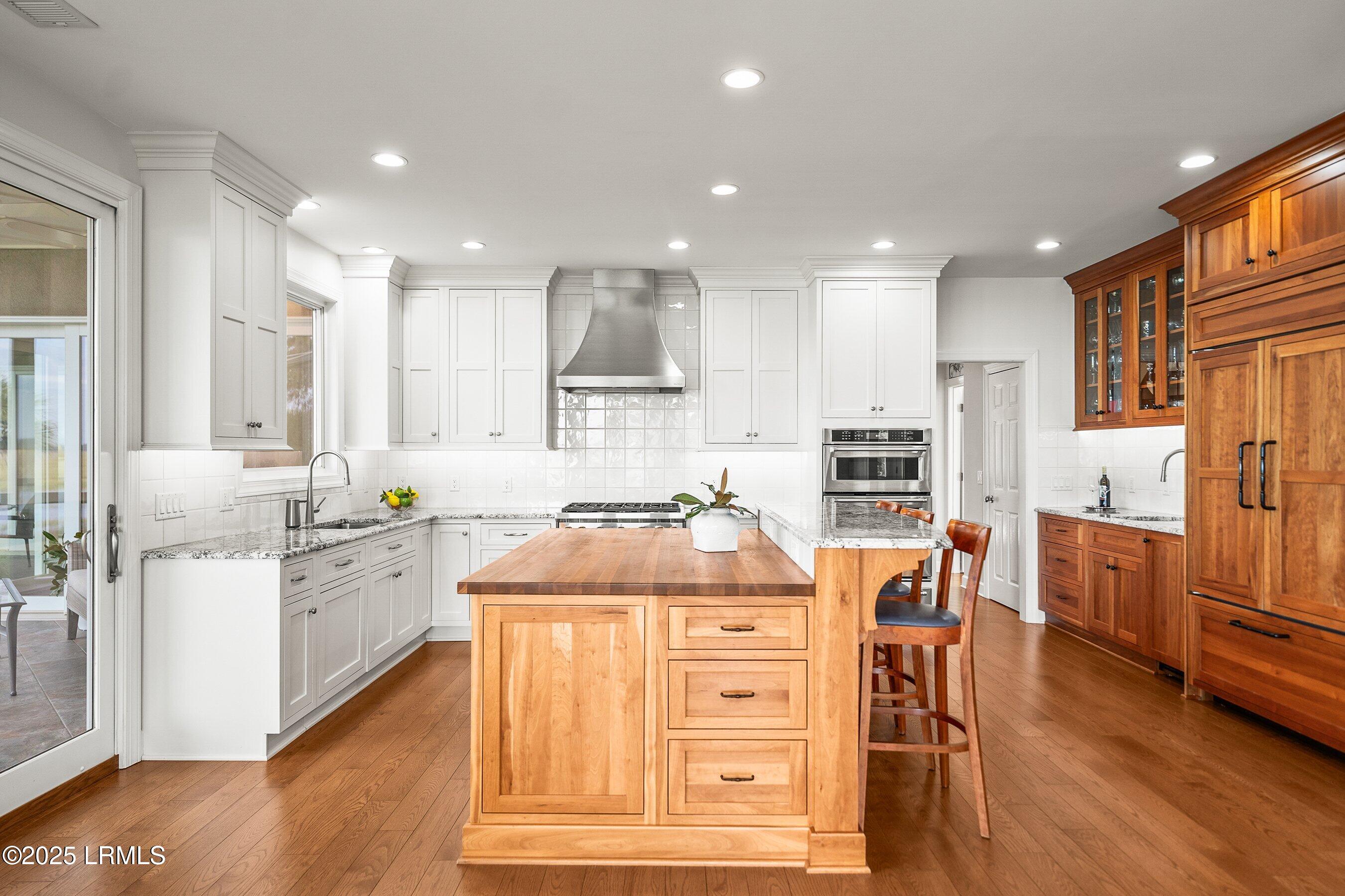 374 Dataw Drive St. Helena Island, SC 29920 - Photo 25 of 86 Kitchen