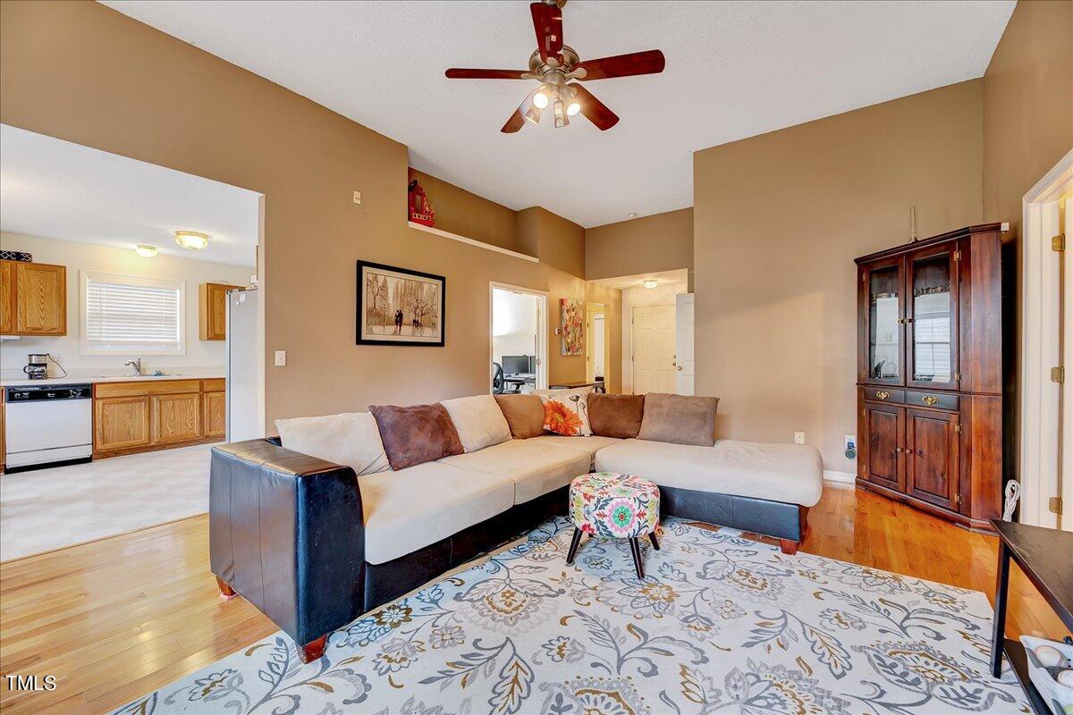 4101 Mantua Way Raleigh, NC 27604 - Photo 17 of 42 Family Room