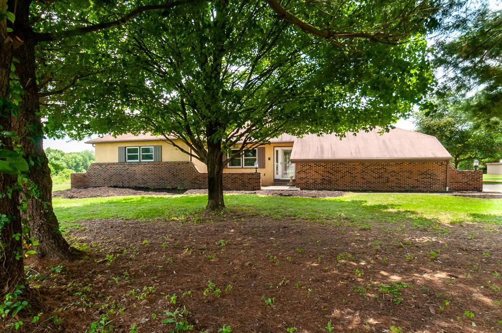 13831 Cable Road Southwest Pataskala, OH 43062 - Photo 1 of 36 Gallery Image 1