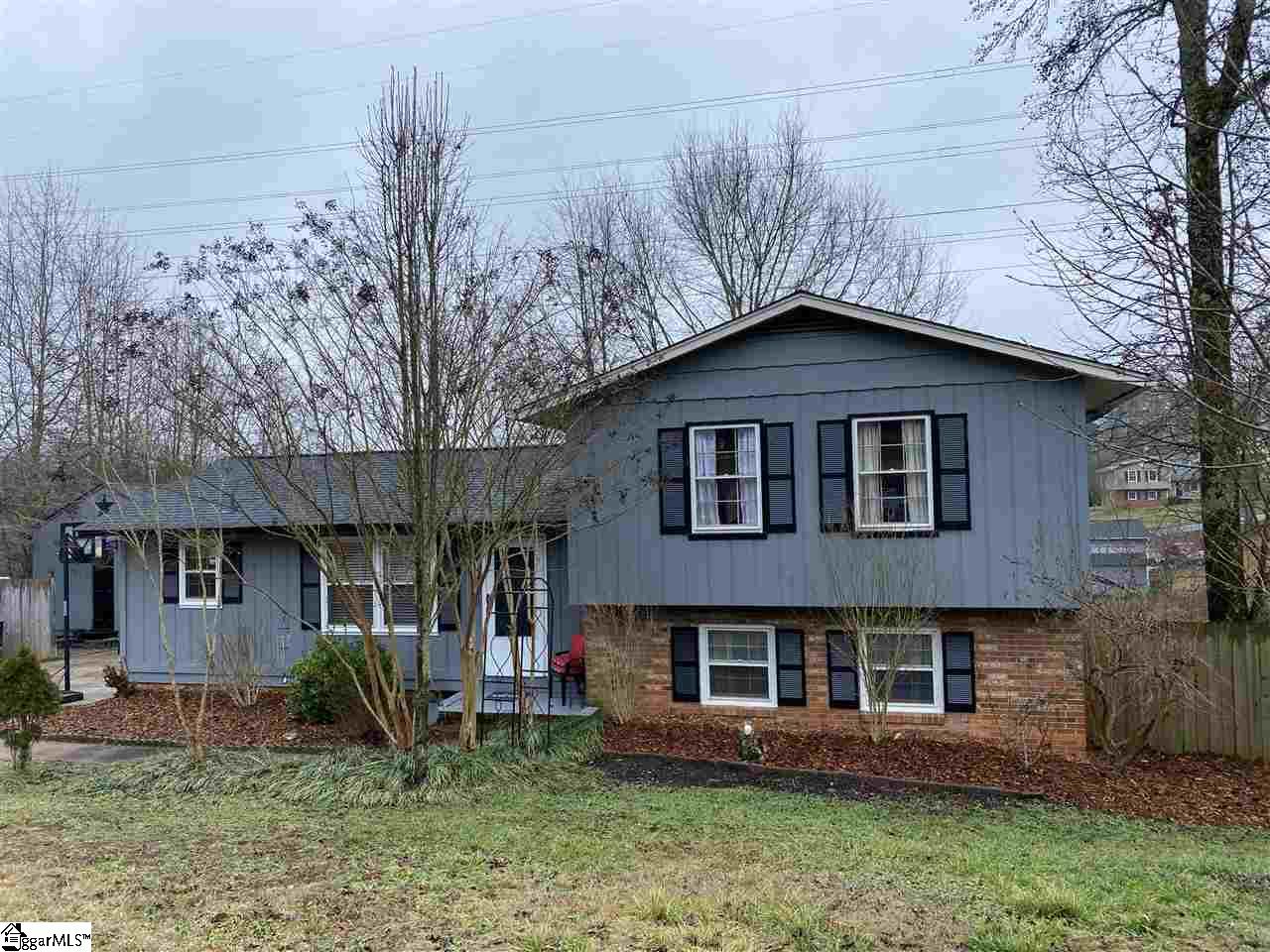 602 Westchester Road Easley, SC 29640 - Photo 1 of 31