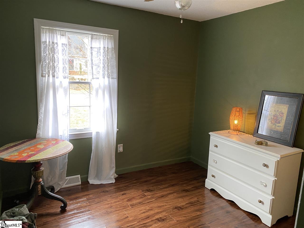 602 Westchester Road Easley, SC 29640 - Photo 13 of 31