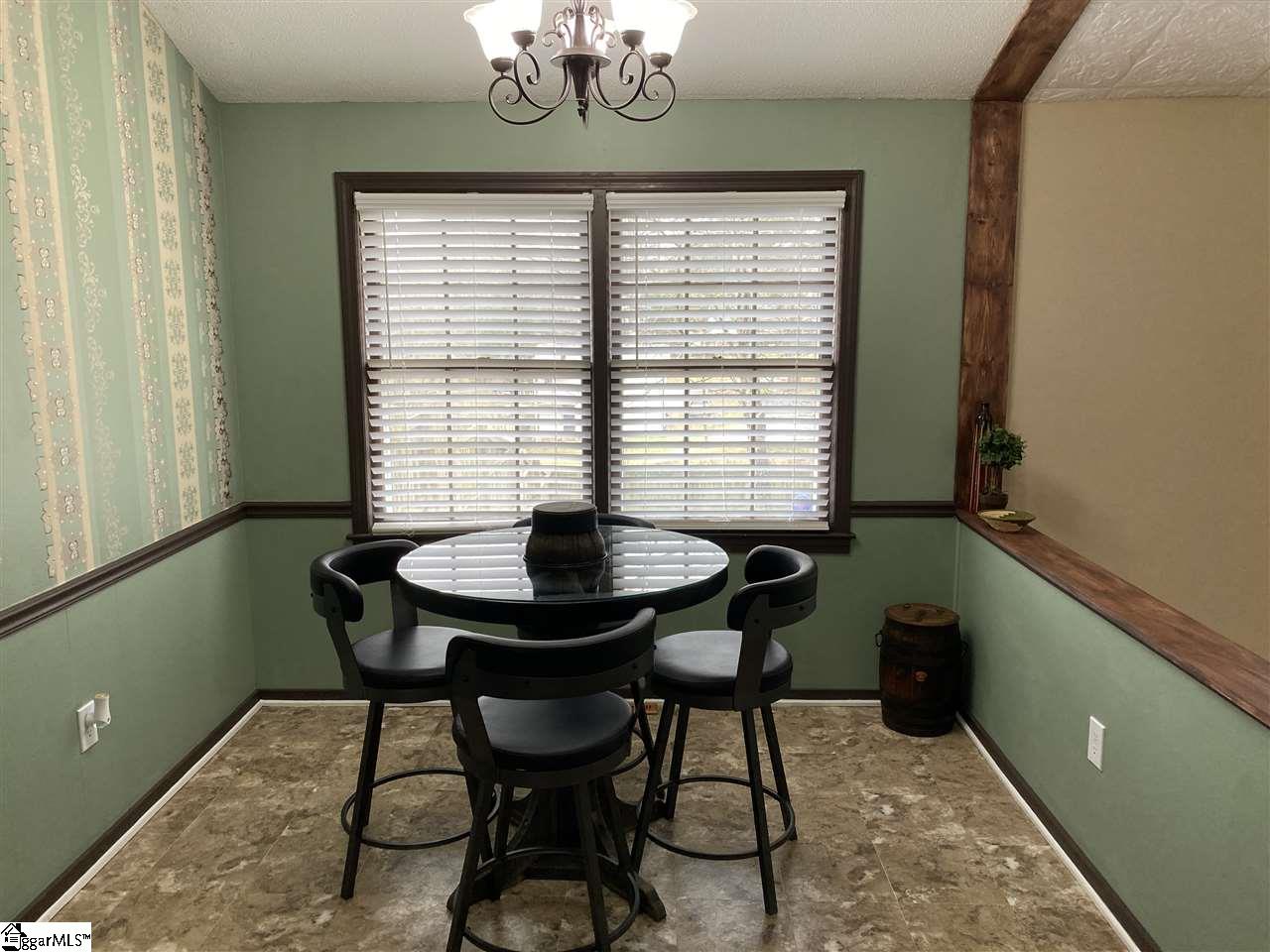 602 Westchester Road Easley, SC 29640 - Photo 5 of 31