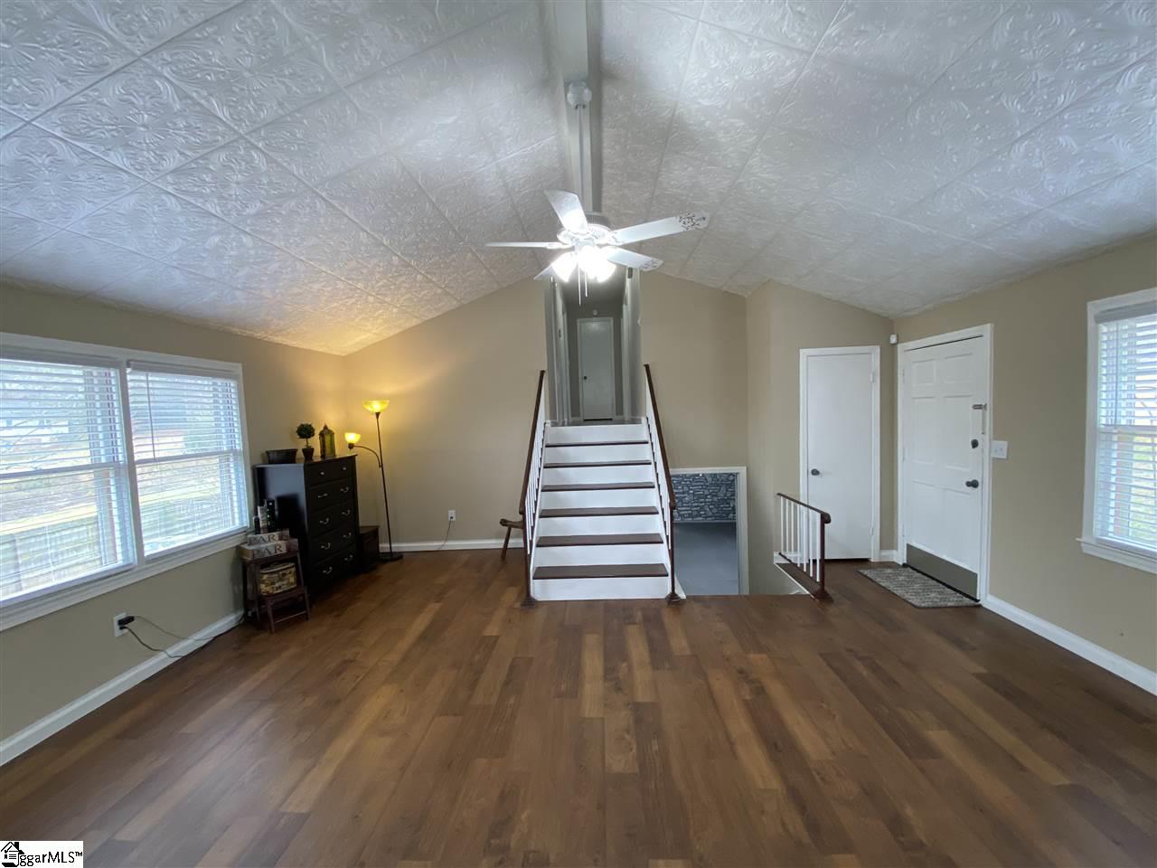 602 Westchester Road Easley, SC 29640 - Photo 9 of 31