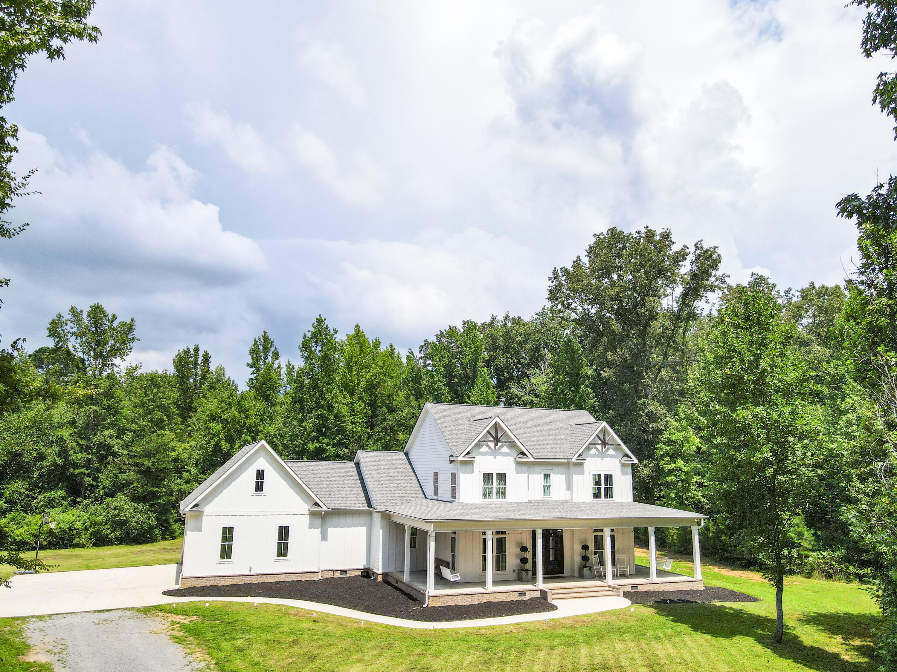 1695 East Boy Scout Road Hixson, TN 37343 - Photo 33 of 51 Front of Home