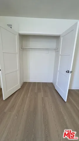 $1,725 | 202 North Locust Street, Inglewood, CA 90301