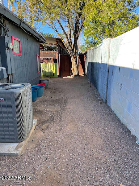1142 East Ocotillo Road Phoenix, AZ 85020 - Photo 29 of 32 951601AC-DD82-4DBD-839E-9D3B44DC8626