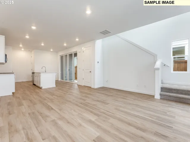 $474,990 | 8399 Southeast Blanton Street, Hillsboro, OR 97123