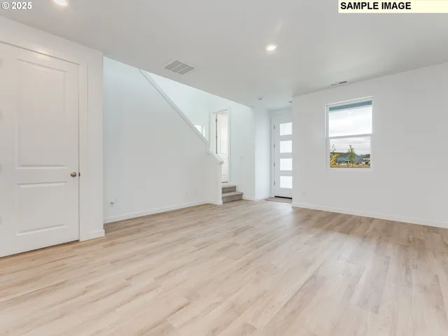 $474,990 | 8399 Southeast Blanton Street, Hillsboro, OR 97123