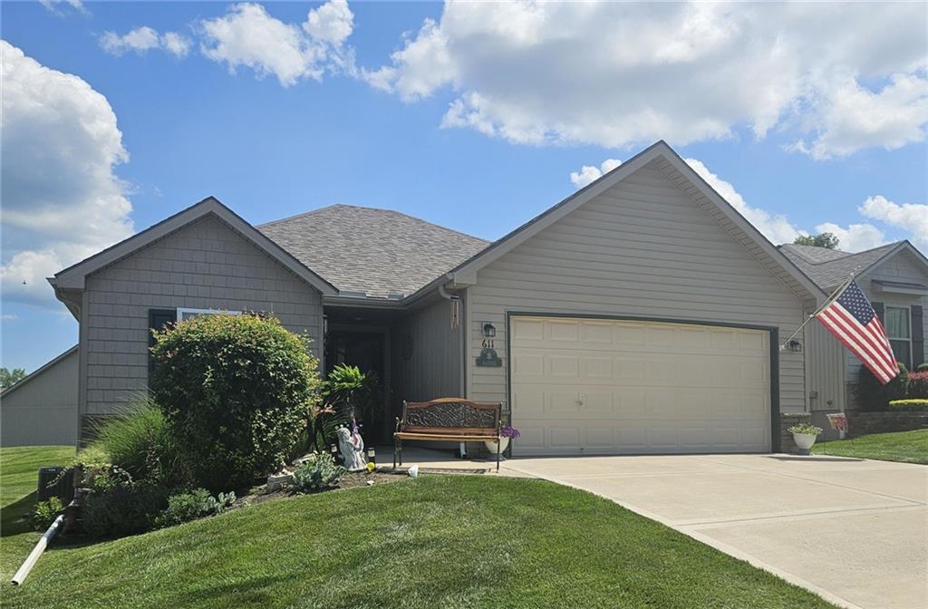 611 East Porter Rdg Ct  