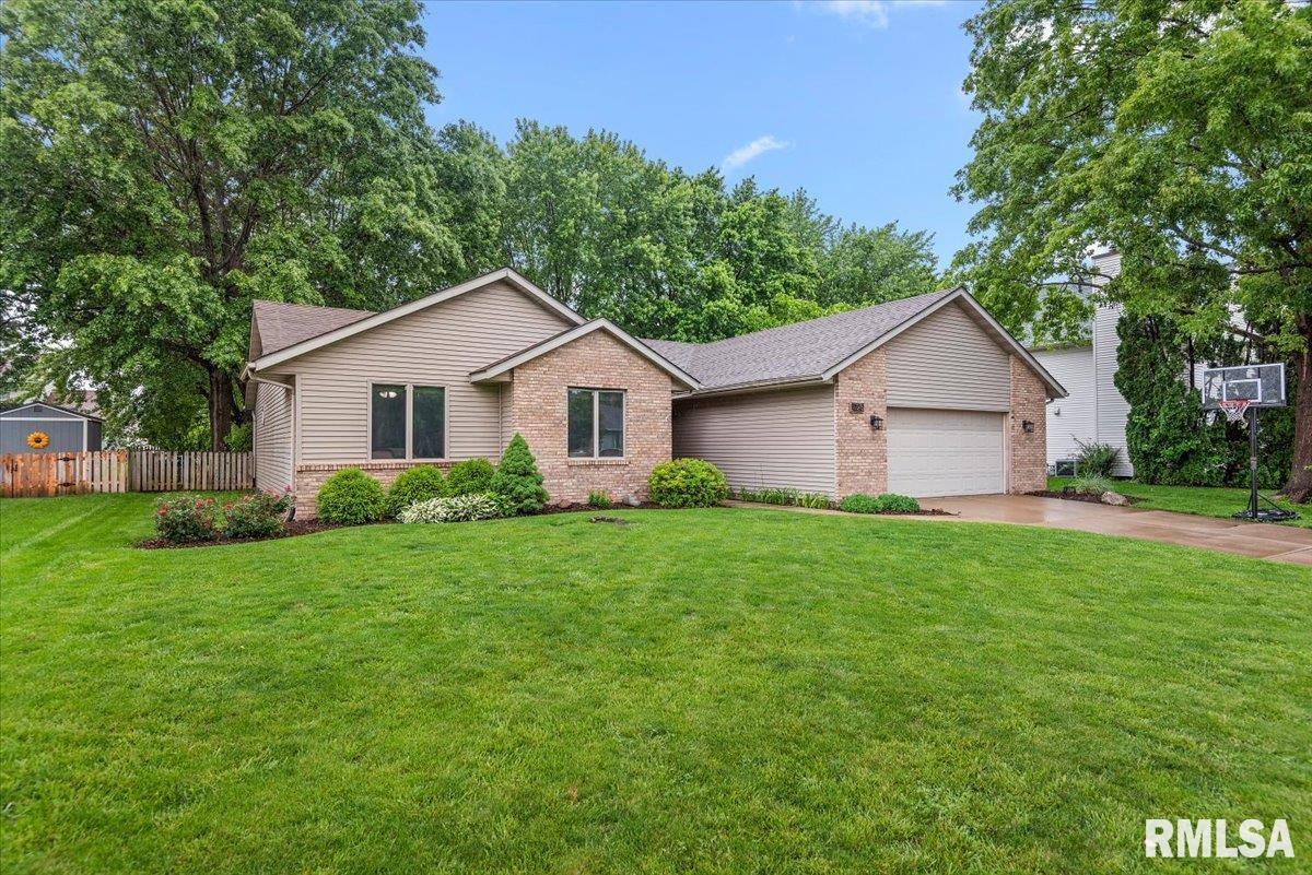 225 Appomattox Drive Springfield, IL 62711 - Photo 2 of 39