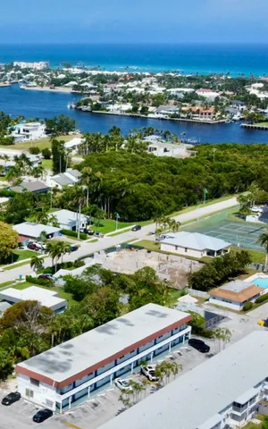 $1,800 | 637 Northeast 6th Court, Unit C, Boynton Beach, FL 33435