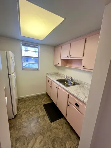 $1,800 | 637 Northeast 6th Court, Unit C, Boynton Beach, FL 33435