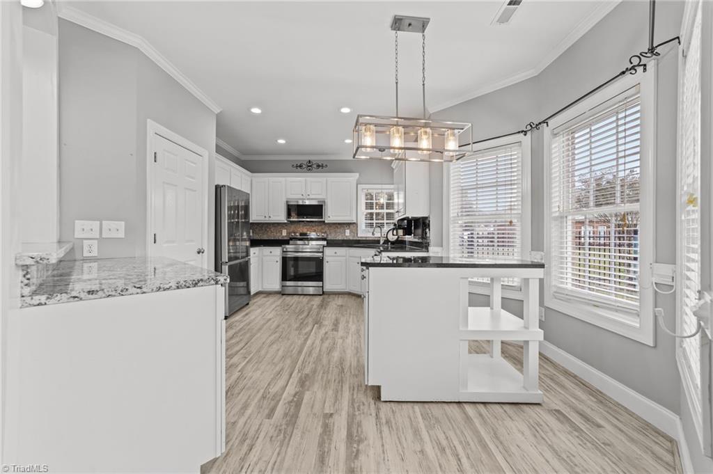 101 Haley Court Graham, NC 27253 - Photo 9 of 38