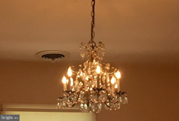 12010 Simpson Road Clarksville, MD 21029 - Photo 11 of 31 Beautiful vintage crystal chandelier in dining.