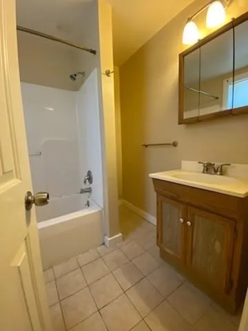 $950 | 75 St Charles Street, Johnson City, NY 13790