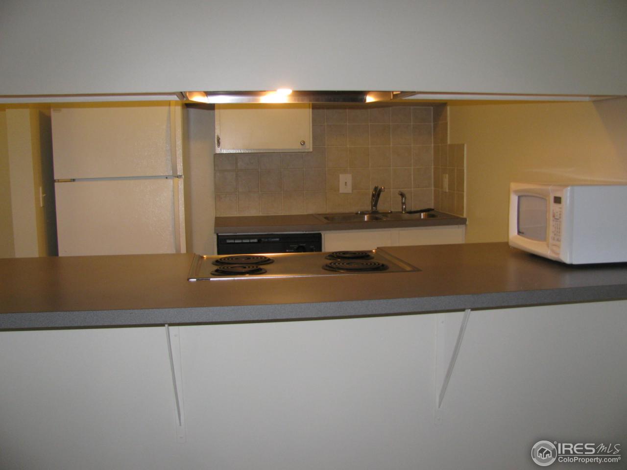 2707 Valmont Road, Unit 201 Boulder, CO 80304 - Photo 4 of 29 Bar
