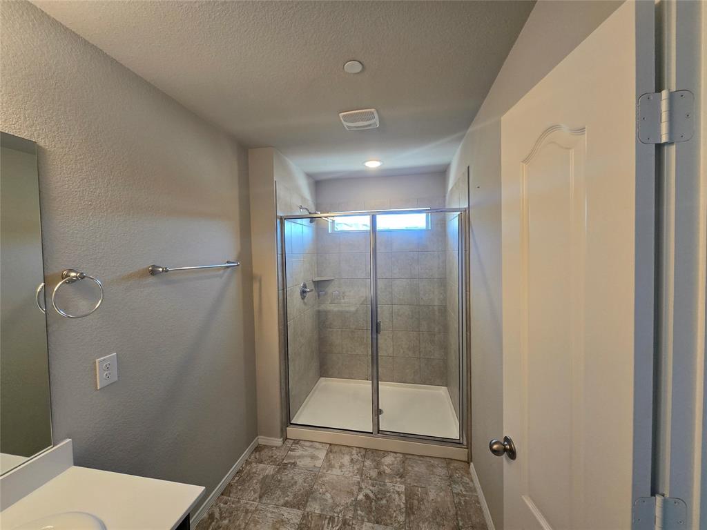 3308 Becker Drive Denton, TX 76207 - Photo 6 of 15 Gallery Image 6