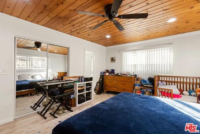 a room with furniture