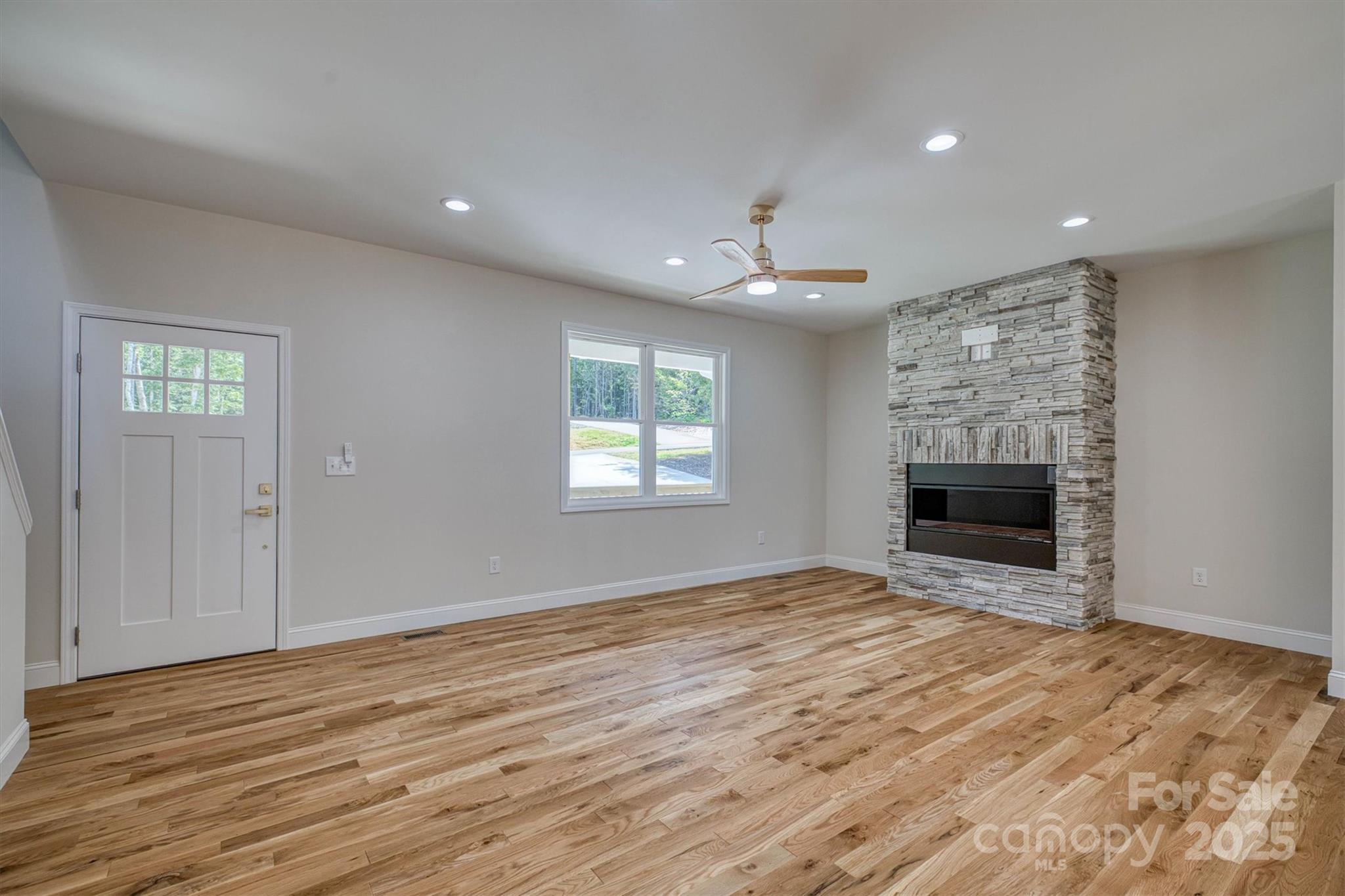 1710 Plantation Loop Morganton, NC 28655 - Photo 17 of 35