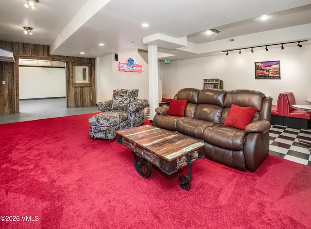 $1,150,000 | 109 Spring Buck Road, Gypsum, CO 81637