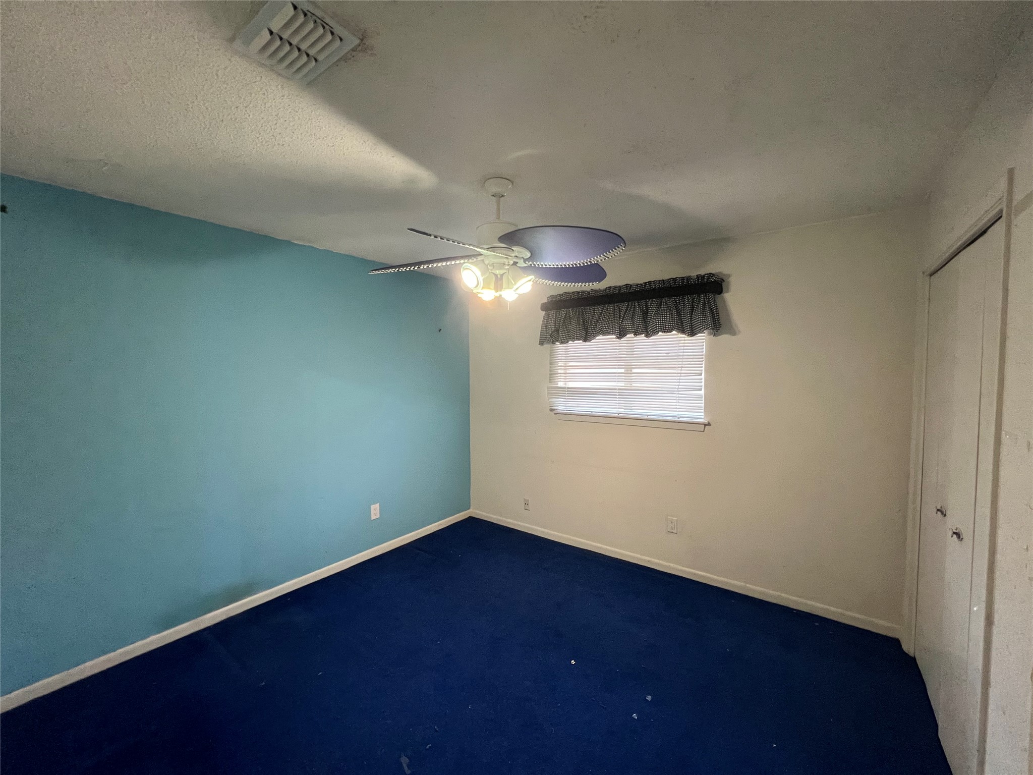 1302 Oak Shadows Circle Austin, TX 78758 - Photo 28 of 34