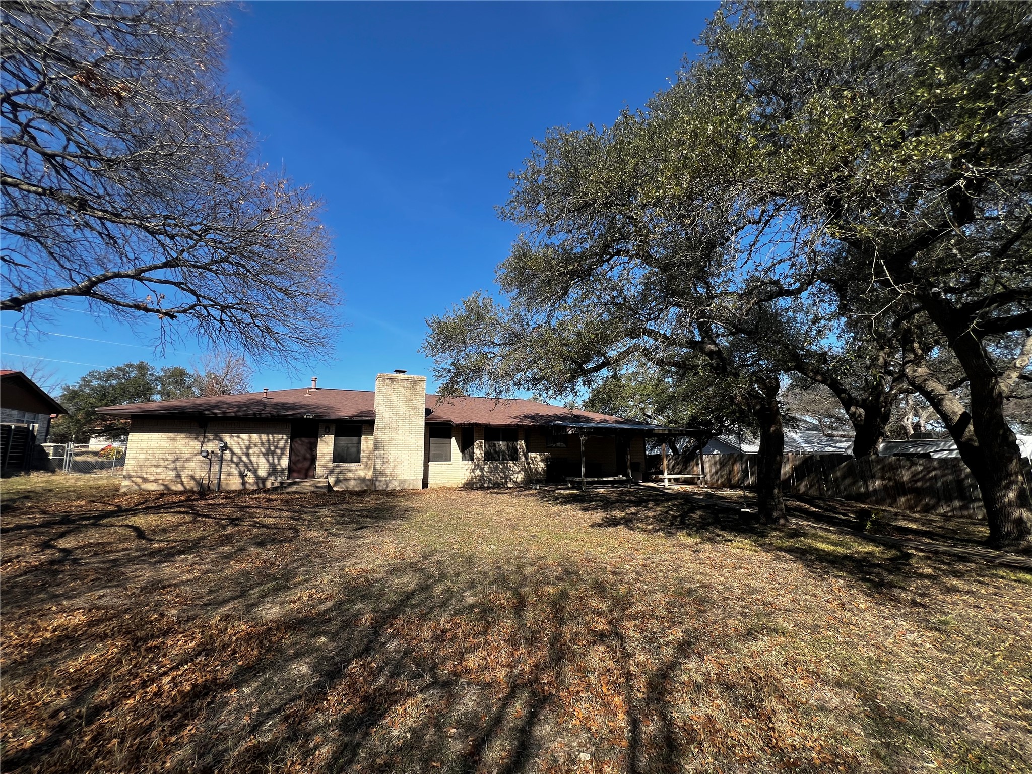 1302 Oak Shadows Circle Austin, TX 78758 - Photo 7 of 34
