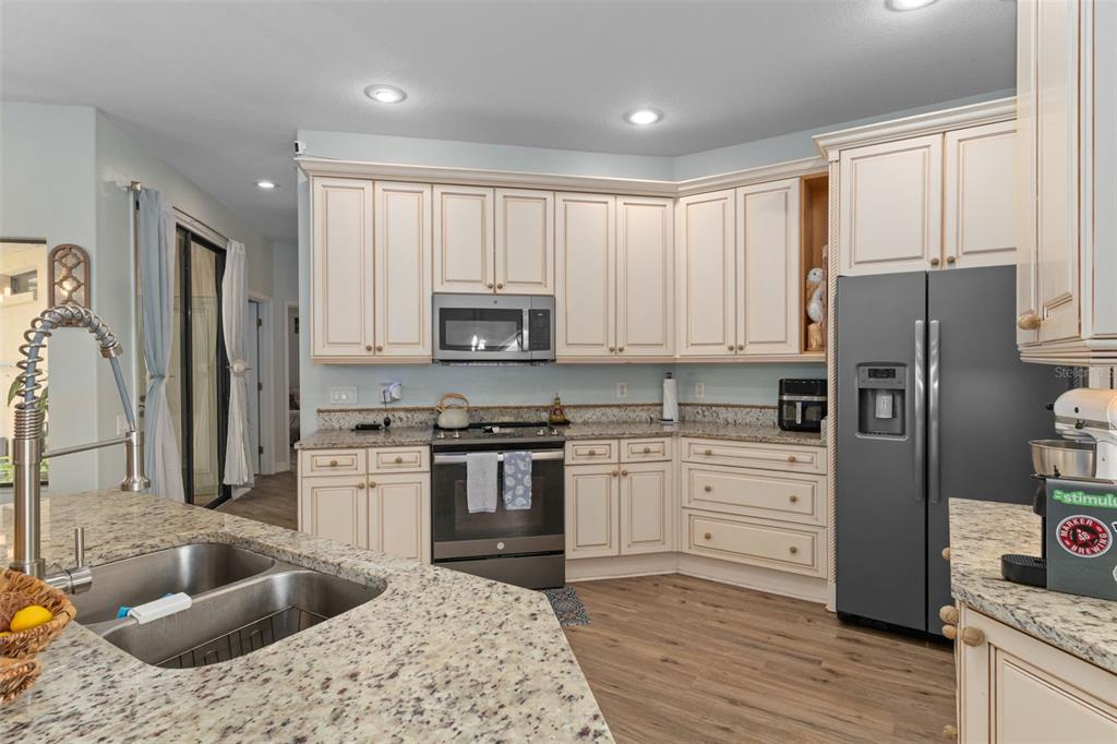 46 Fringetree Street Homosassa, FL 34446 - Photo 15 of 54