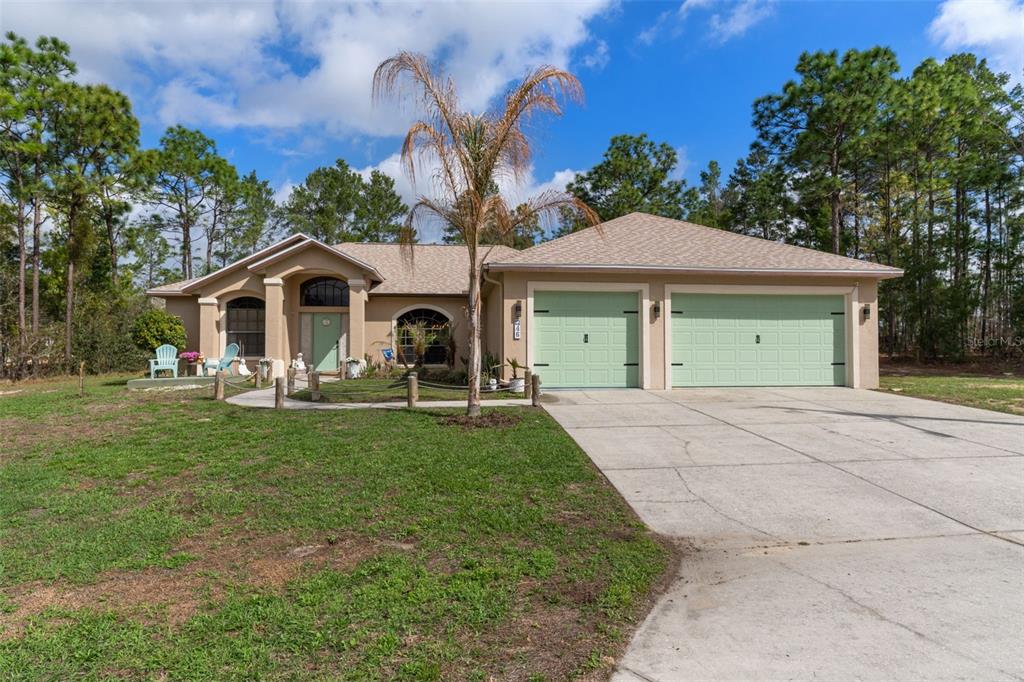 46 Fringetree Street Homosassa, FL 34446 - Photo 2 of 54