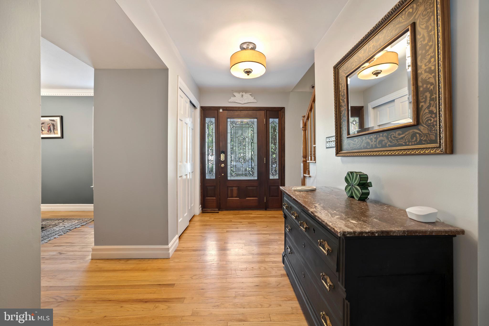 20 Melville Road Princeton Junction, NJ 08550 - Photo 3 of 74 Foyer