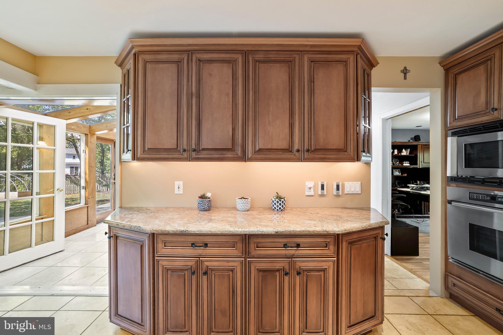 20 Melville Road Princeton Junction, NJ 08550 - Photo 8 of 74 Kitchen