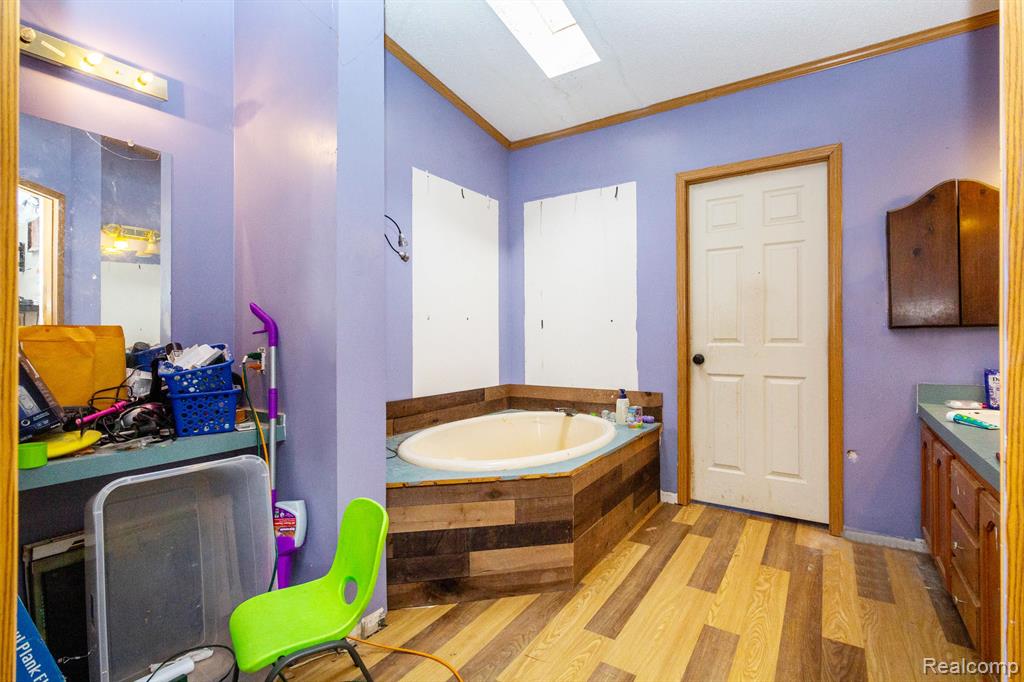 6463 Center Road Linden, MI 48451 - Photo 17 of 28
