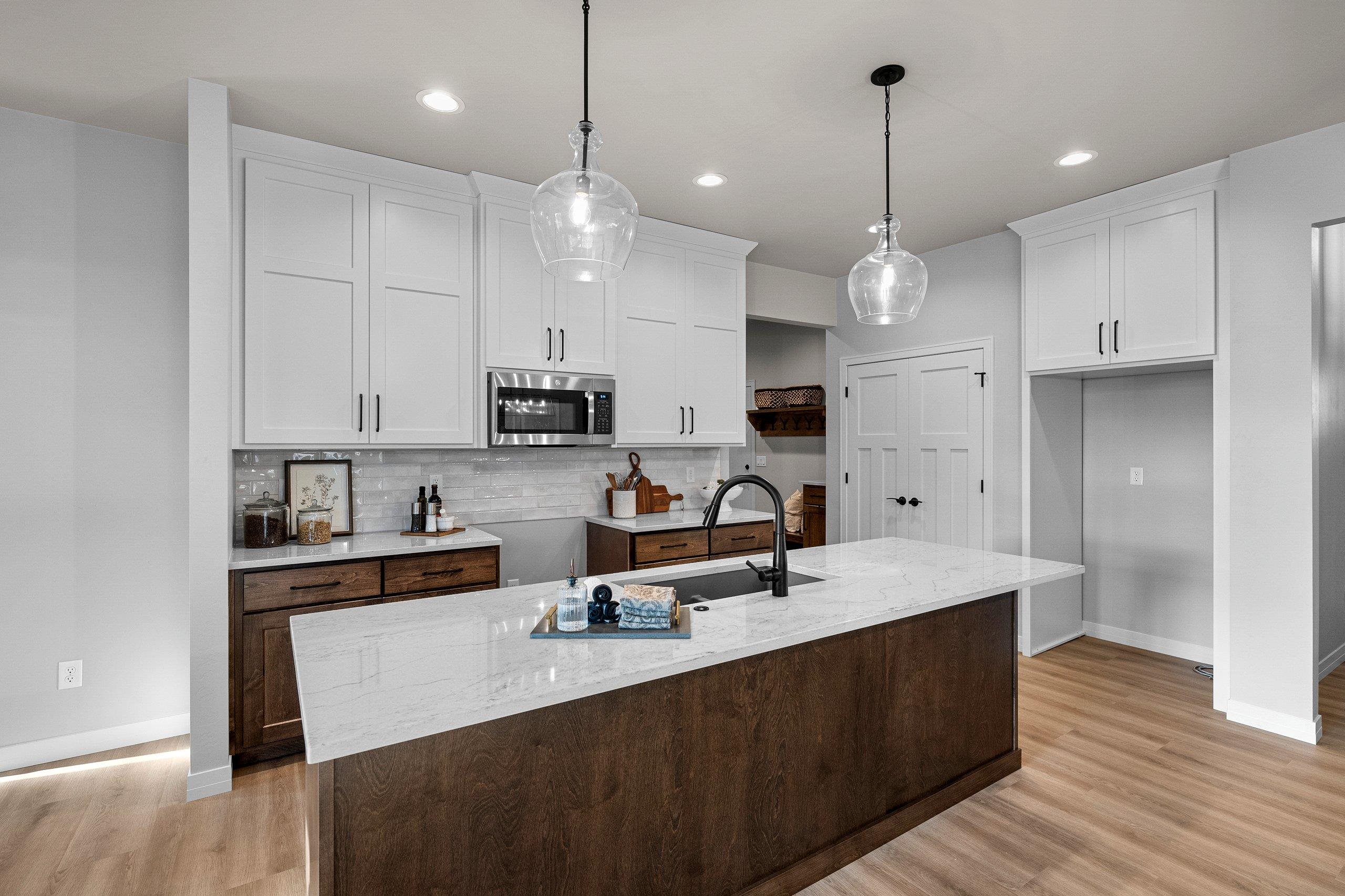 2850 Elm Tree Hill Howard, WI 54313 - Photo 13 of 44