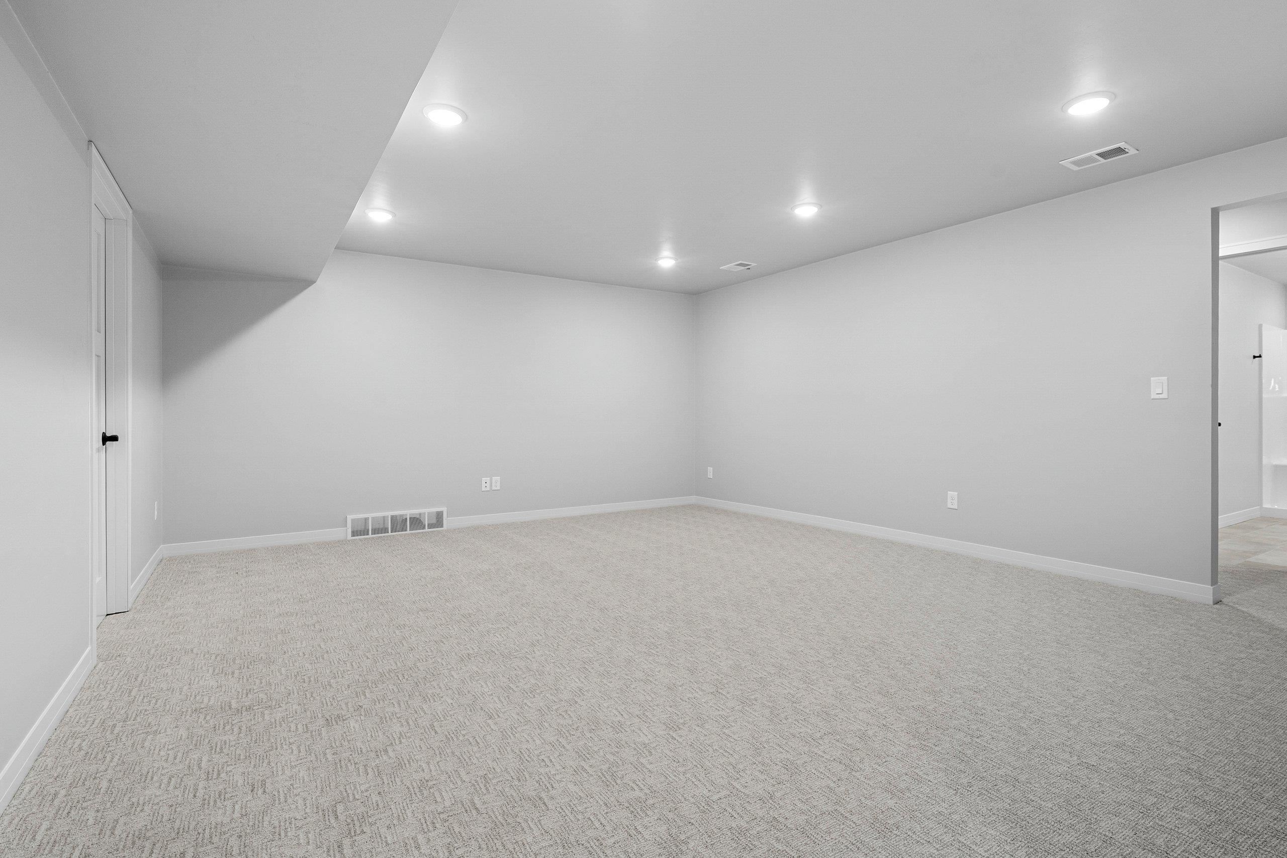 2850 Elm Tree Hill Howard, WI 54313 - Photo 35 of 44