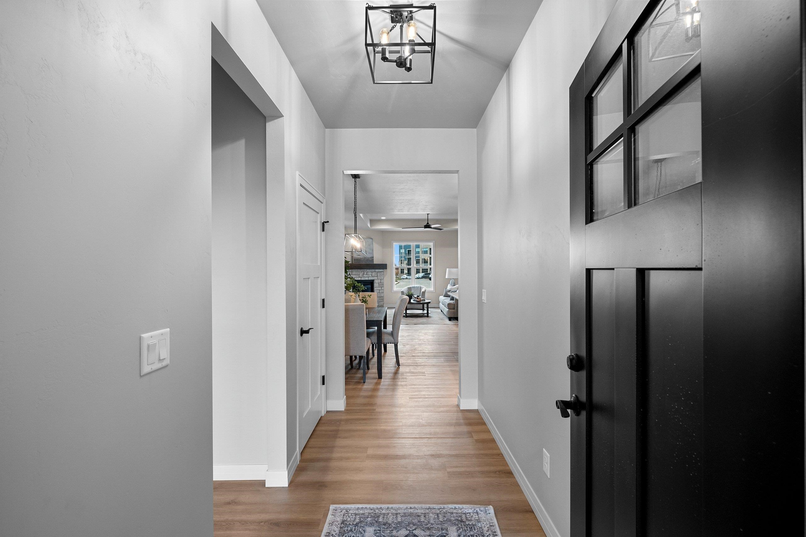 2850 Elm Tree Hill Howard, WI 54313 - Photo 4 of 44