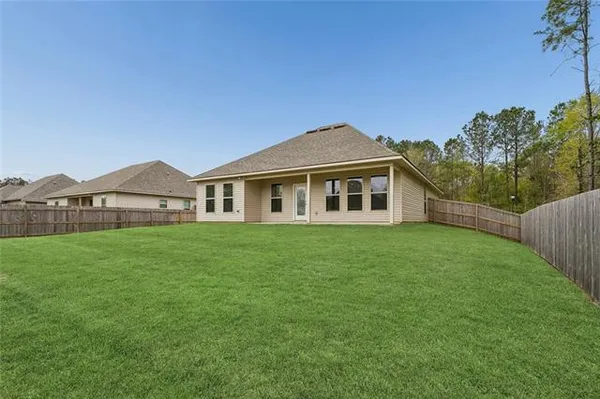 $275,000 | 23565 Eagle Drive, Ponchatoula, LA 70454