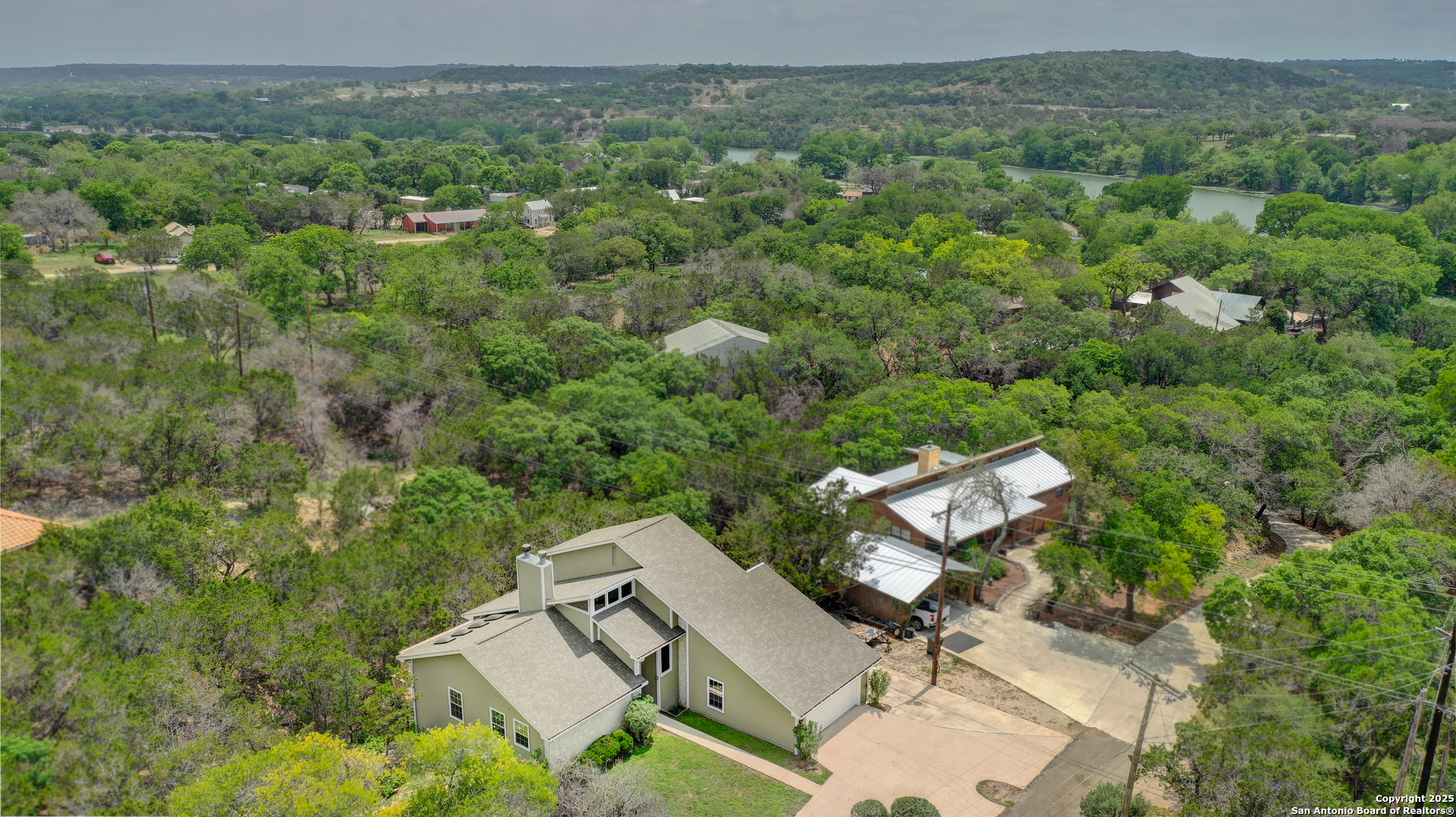 125 Rio Retiro Lane West Ingram, TX 78025 - Photo 1 of 1 Gallery Image 1