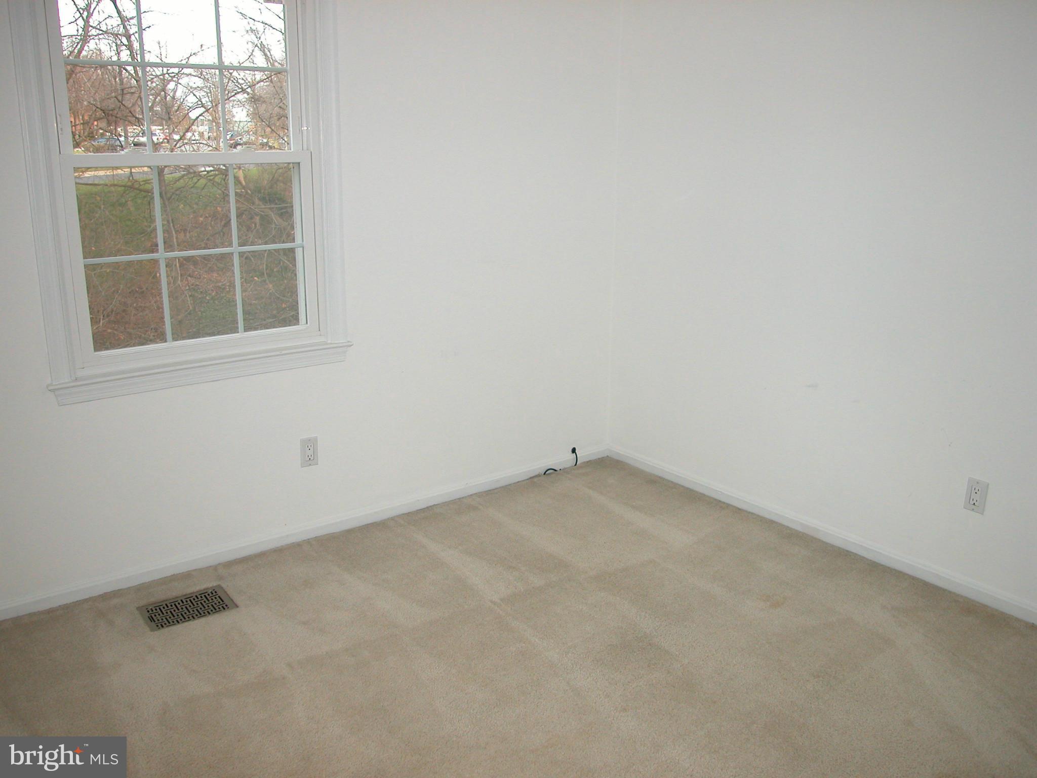 56 Oak Shade Road Gaithersburg, MD 20878 - Photo 18 of 30 Bedroom