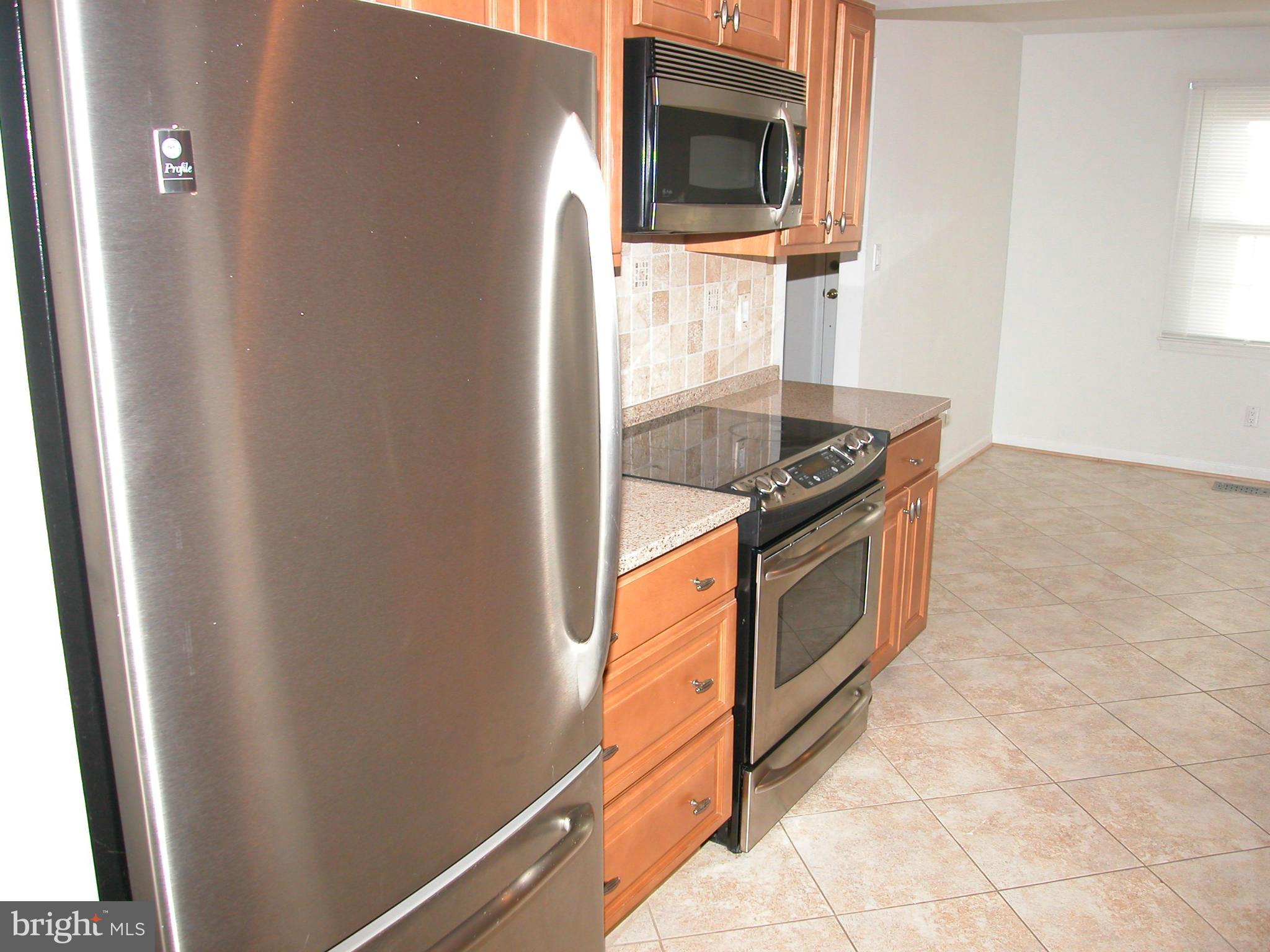 56 Oak Shade Road Gaithersburg, MD 20878 - Photo 22 of 30 Kitchen