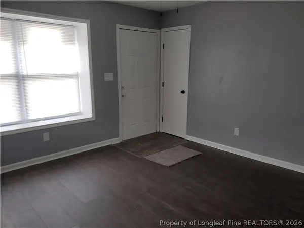 $1,250 | 724 Spruce Street, Lumberton, NC 28358